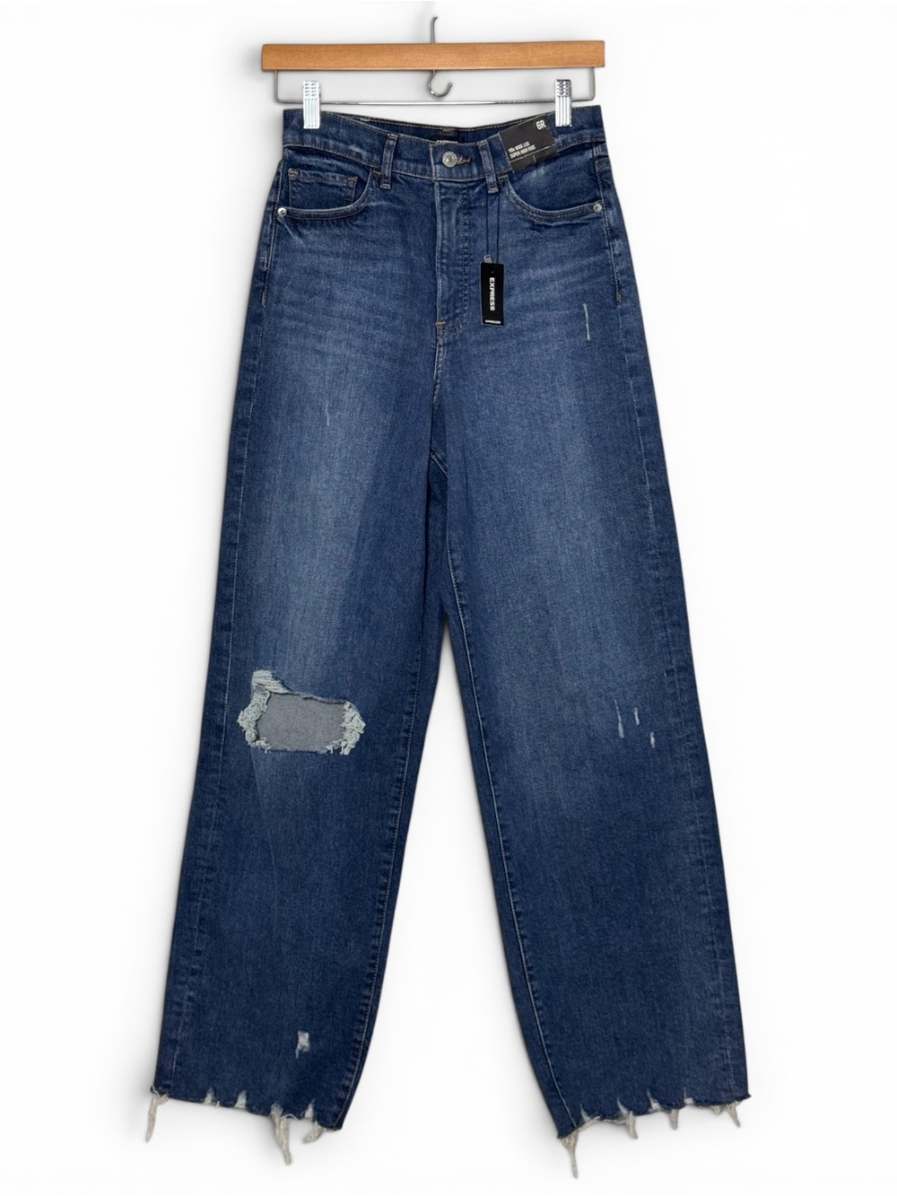 NWT Express ’90s Wide Leg Super High Rise Jeans 6R Distressed